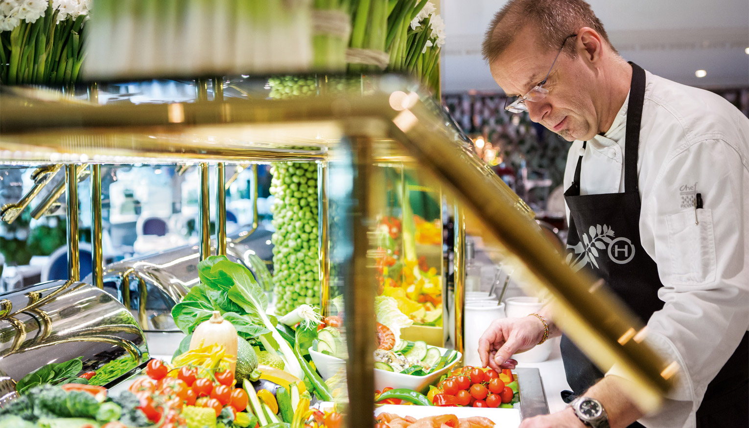 Uniworld River Cruises Slides