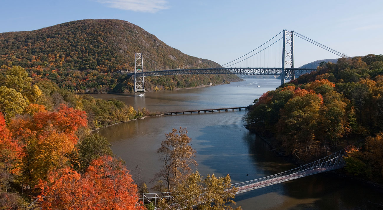 Hudson River Cruises from New York, NY